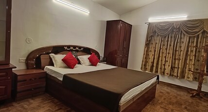 Dr Misty Hub Room Type - Deluxe Double Bed