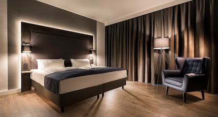 Holiday Inn Berlin City West Room Type - 1 Queen Bed Standard