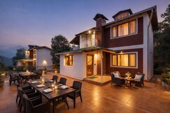 Pet-Friendly 2BHK w mountain view | Dream Cottage (1) by RoamHome