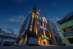 FabHotel Middleton Desire - Nr. Niladri Vihar Square