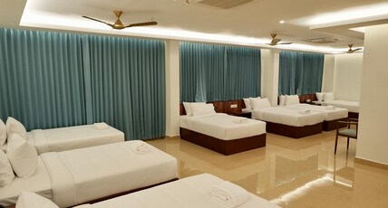 LE ROYALE PALACE Room Type - Superior Family Room