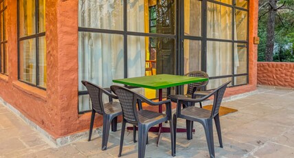 4 Room Lakeview Unit Bhimtal Near Kainchi Dham Room Type - 4 Room Lakeview Unit Bhimtal Near Kainchi Dham