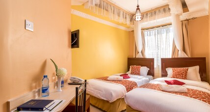JAVILLA EAGLES SAFARI GUEST HOUSE Room Type - Cozy Twin Room
