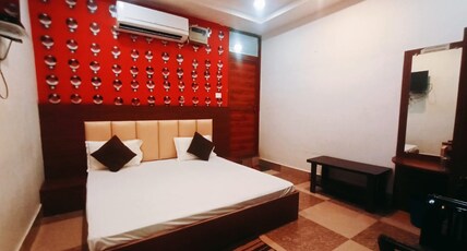 The Mansarovar Palace By WB Inn Room Type - Standard AC Room