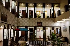 Dwivedi Hotels (Sri Omkar Palace)
