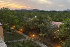 GIR BIRDING LODGE,Sasangir