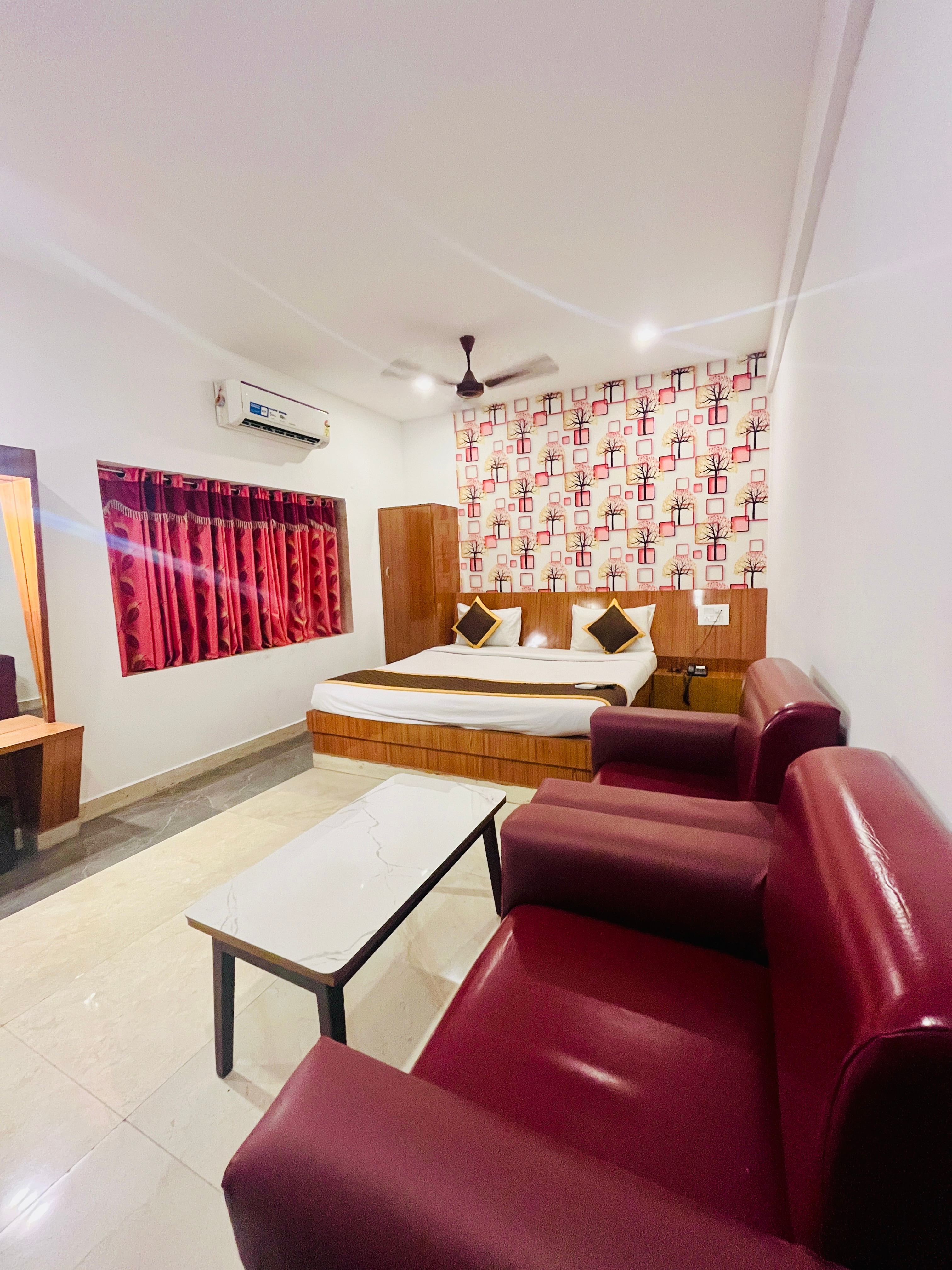 Brindhavan Hotel - Tap to explore photos