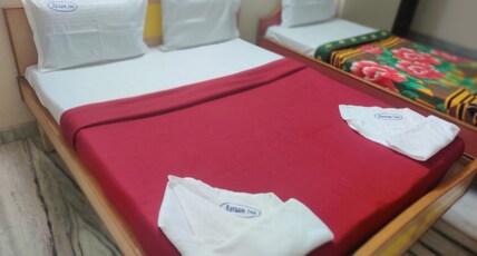 AARAAM INN Room Type - Deluxe AC Rooms