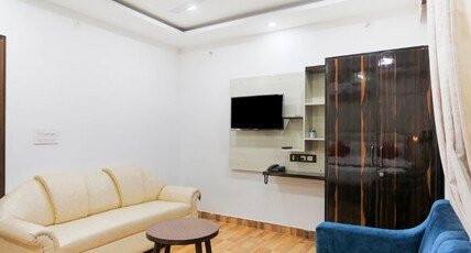 M.K. Hotels & Restaurant Room Type - Suite Room with Balcony