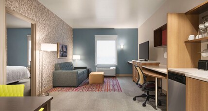 Home2 Suites by Hilton Colorado Springs I-25 Central Room Type - 1KING ACC TUB SUITE