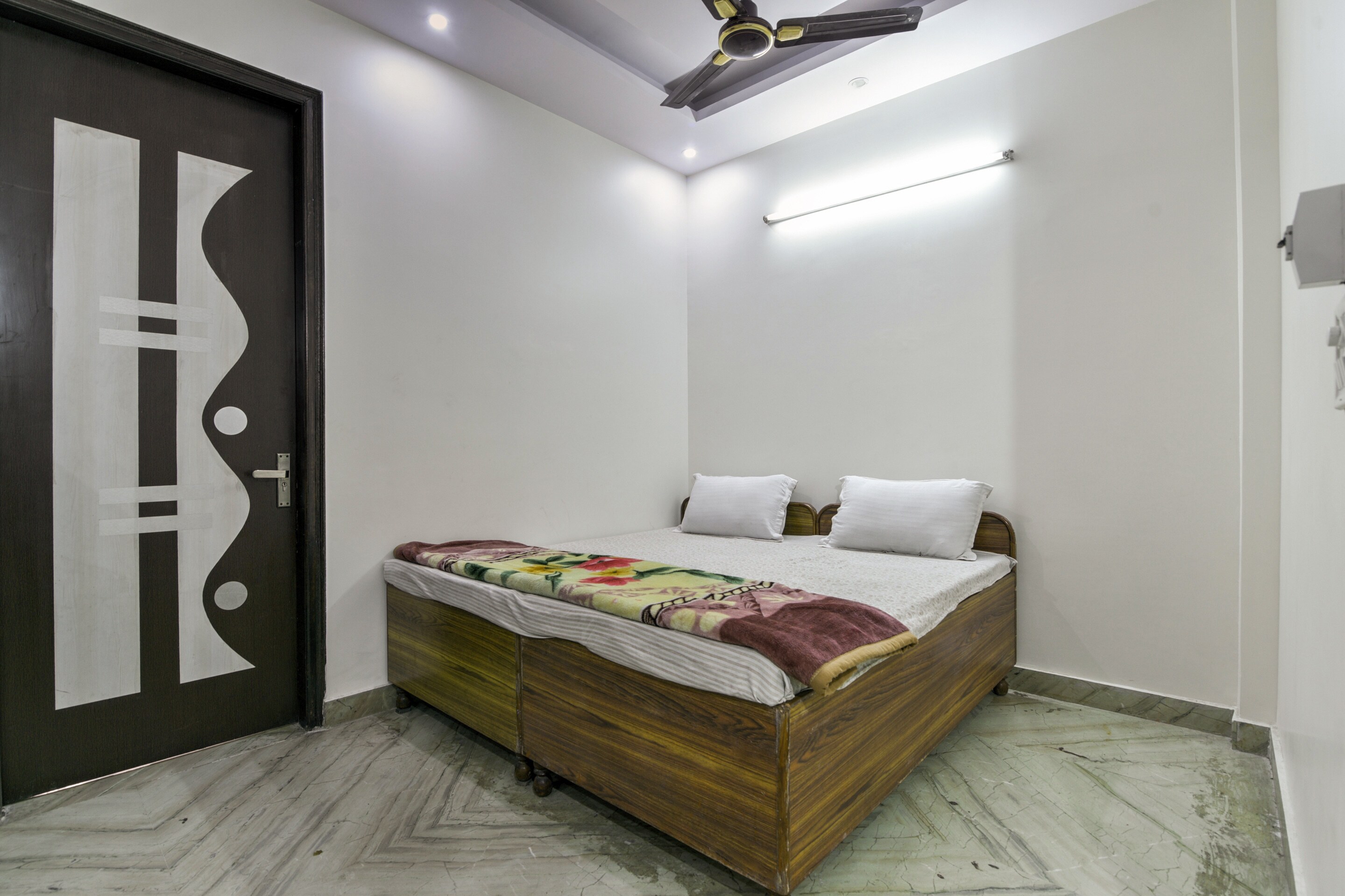 Royal Residency 2 | 2 BHK Apartment - Tap to explore photos
