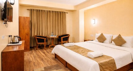 Hotel Norling Retreat Room Type - DELUXE ROOM