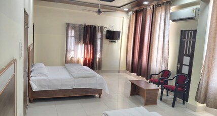 Hotel Devnagri Room Type - Deluxe Room