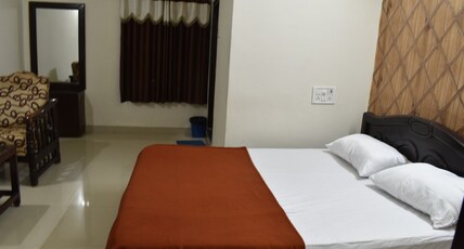 Hotel Annapurna Heritage Room Type - DELUXE  KING BED