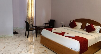 Sharma Jee Farmhouse Room Type - Premium Suite Room