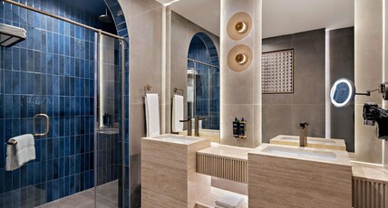 MERCURE ABU DHABI DOWNTOWN Room Type - SUITE