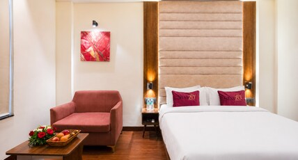 Stayzo Scheme 114 Vijay nagar Room Type - Premium Room