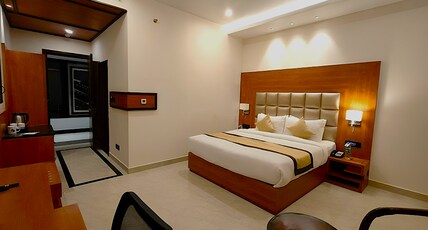 Mayur Hotel and Resort Room Type - Emerald Room