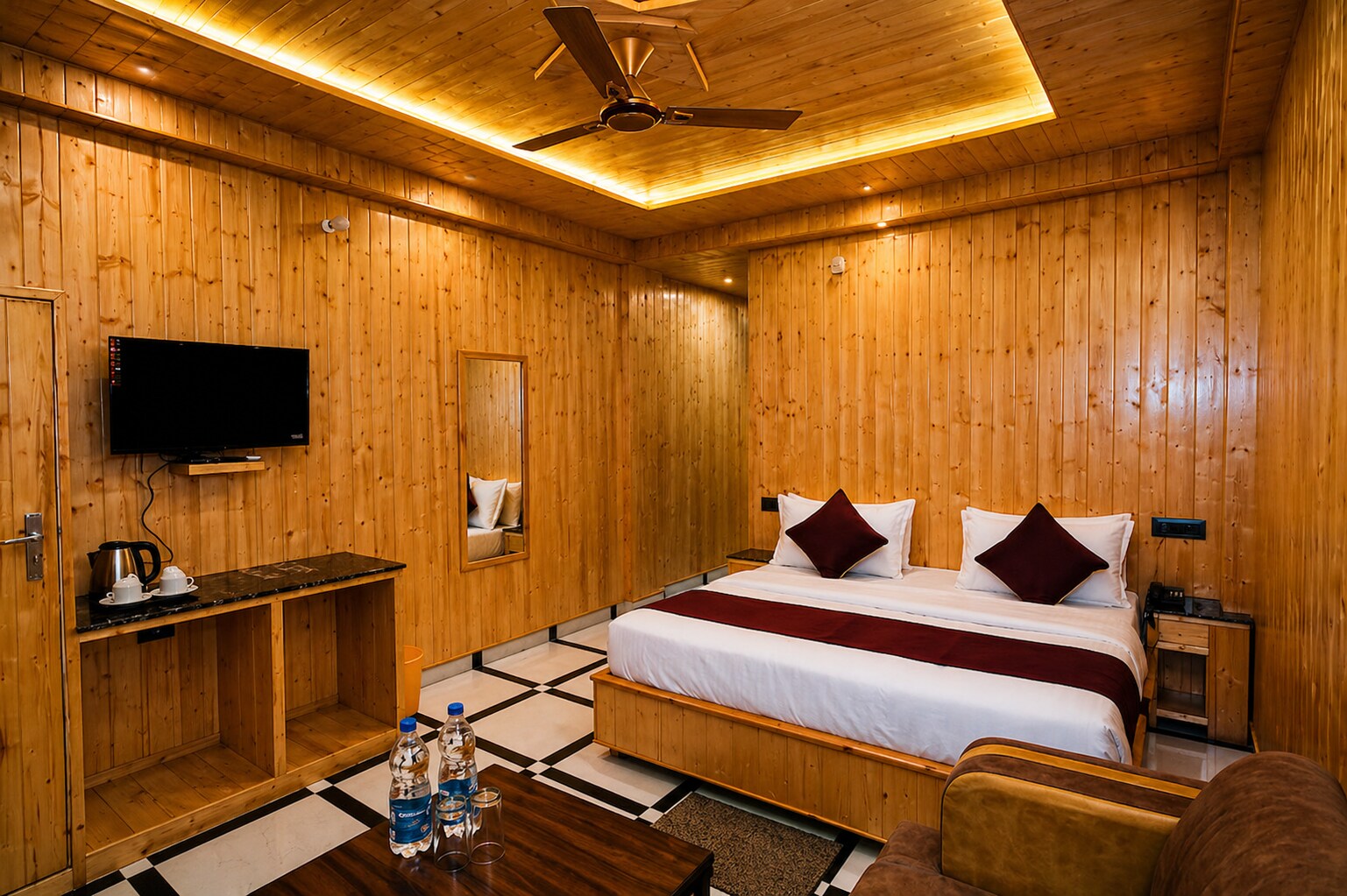 hotel holiday home - Tap to explore photos