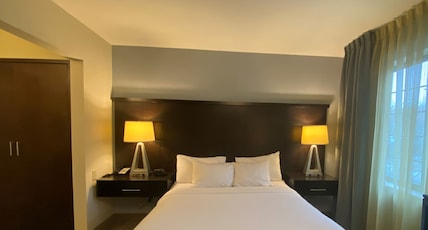Staybridge Suites Syracuse Liverpool Room Type - 2 Bedroom Suite