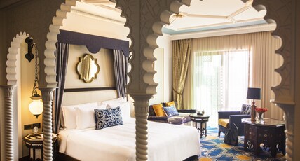Jumeirah Al Qasr Room Type - Arabian Deluxe Room Jumeirah Al Qasr Room Type - Arabian Deluxe Room
