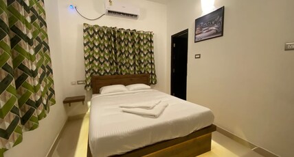 Le Poshe Luxury - TIE Hotels & Resorts Room Type - Double Room