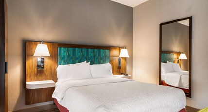 Hampton Inn by Hilton Gadsden Room Type - 1 QN ACCESS TUB NONSMOK