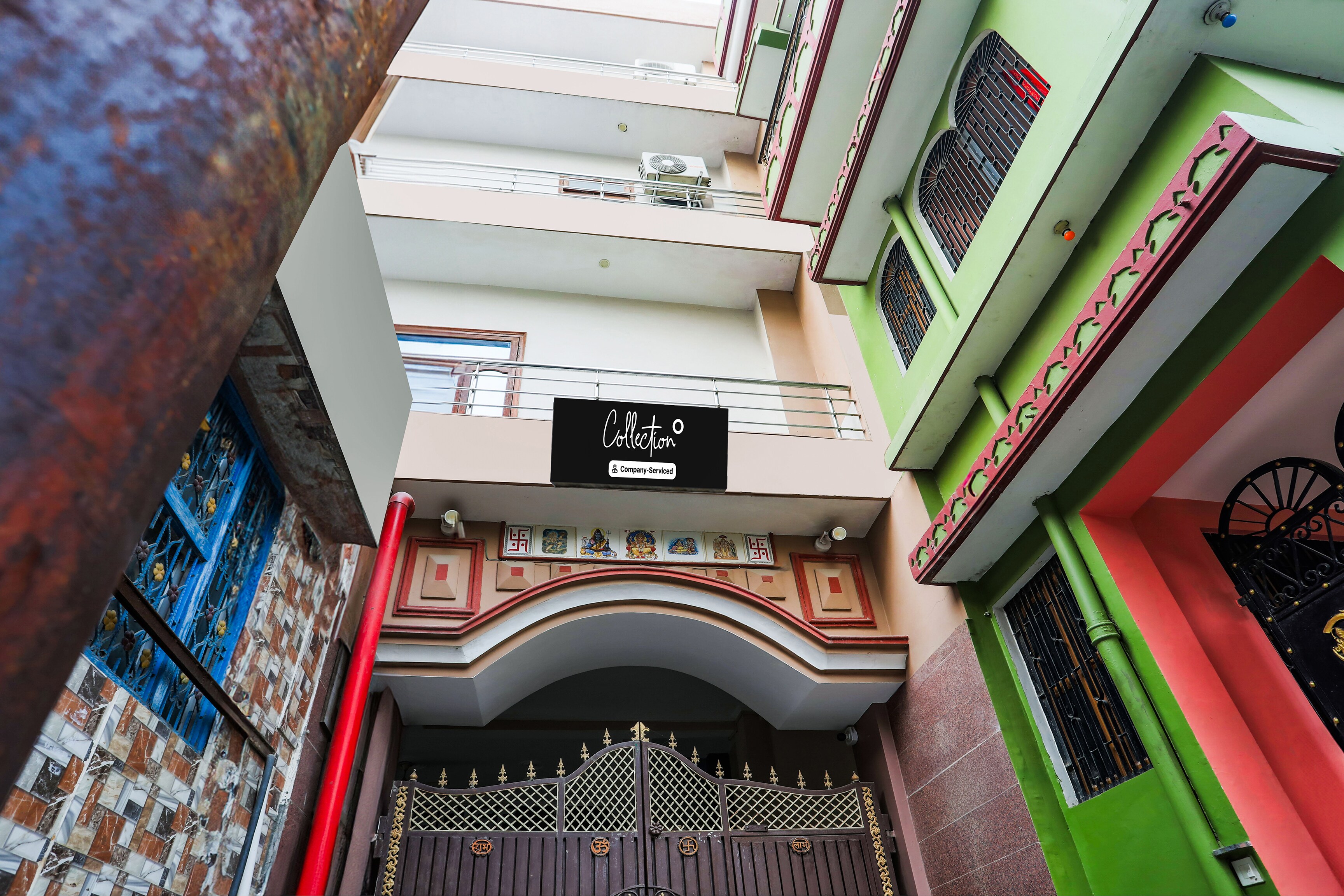 OYO Collection O Jagannath Mandir Road Formerly Paradise Residency - Tap to explore photos