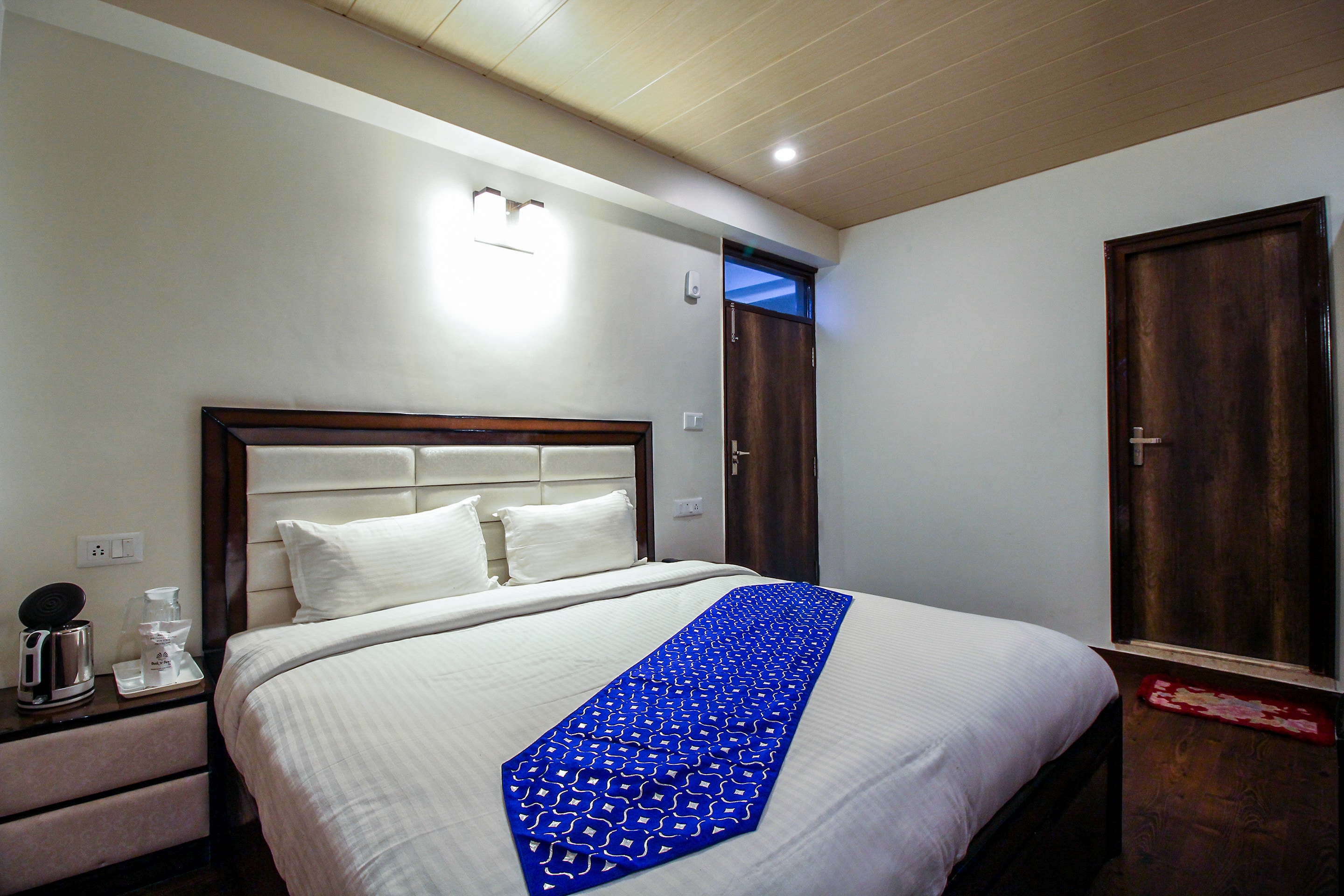 Dusk n Dawn | Rooms in a Homestay - Tap to explore photos
