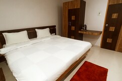 Hotel Crown Palace