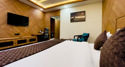 The Century Stays Room Type - Deluxe Room