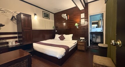 The Nettle and Fern Hotel Room Type - Deluxe Room Double