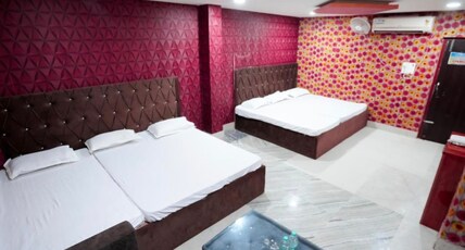 PARINAY VATIKA COMFORT STAY Room Type - Four Bed Deluxe Room