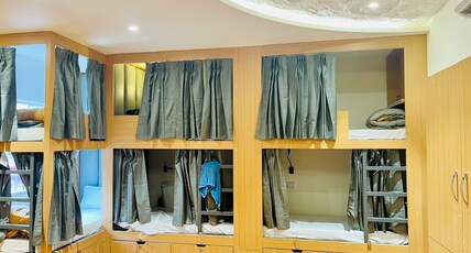 Joeys By The Ganges Room Type - Bed in a 14 Bed Mixed dorm