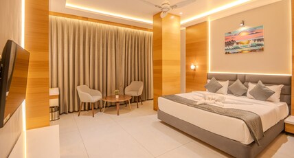 HOTEL GRAND SHILPI INTERNATIONAL Room Type - Supreme Room with Bathtub HOTEL GRAND SHILPI INTERNATIONAL Room Type - Supreme Room with Bathtub