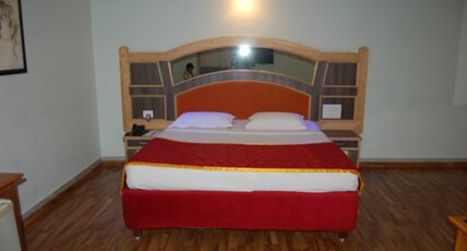 Hotel Park Plaza Room Type - Executive Room