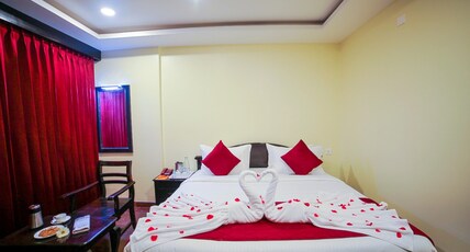 HOTEL RIVIERAA Room Type - Suite Room