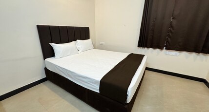 Nandha Grande Elite Room Type - Standard AC