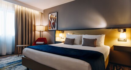 Crowne Plaza BELGRADE Room Type - 1 King Standard