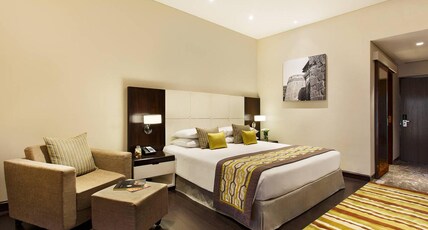Gateway Nashik Room Type - Executive Room King Bed