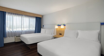 Garner Hotel BOISE AIRPORT by IHG Room Type - 2 Queen Standard Communication Accessible