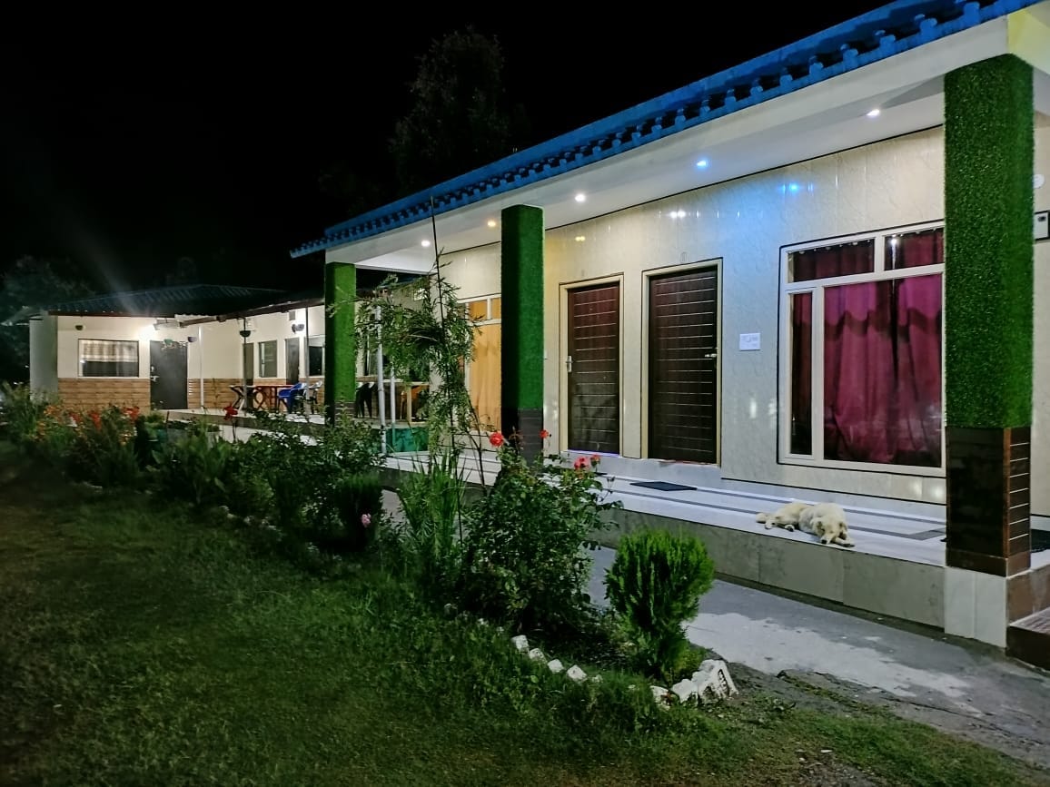 Chaukhamba View Resort - Tap to explore photos