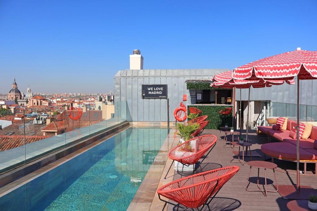 Pestana Collection Plaza Mayor - Tap to explore photos