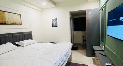 Irani Residency - Sea View Rooms Room Type - STANDARD ROOM 2