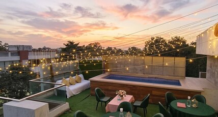 Sandalwood Hotel | Sec-38, Near Medanta Medicity Room Type - 3 Bedroom with Private Pool and Terrace Sandalwood Hotel | Sec-38, Near Medanta Medicity Room Type - 3 Bedroom with Private Pool and Terrace