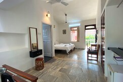 Peravel Beach Holiday Home