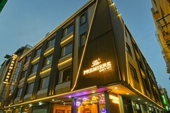 Hotel Le Premier Near Delhi Airport