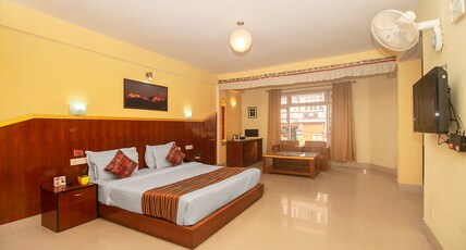 Greendale Residence (5 min walk to m.g marg) Room Type - Deluxe Room Greendale Residence (5 min walk to m.g marg) Room Type - Deluxe Room