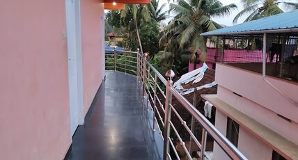 Manasa tourist home Room Type - 4 bed AC