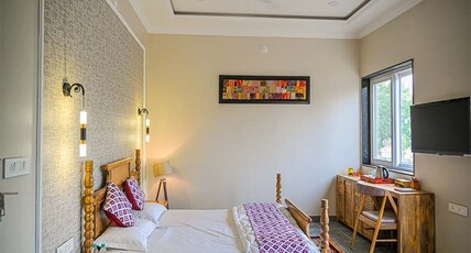 THE ARHAM GARDEN AND RESORT Room Type - Luxury Room